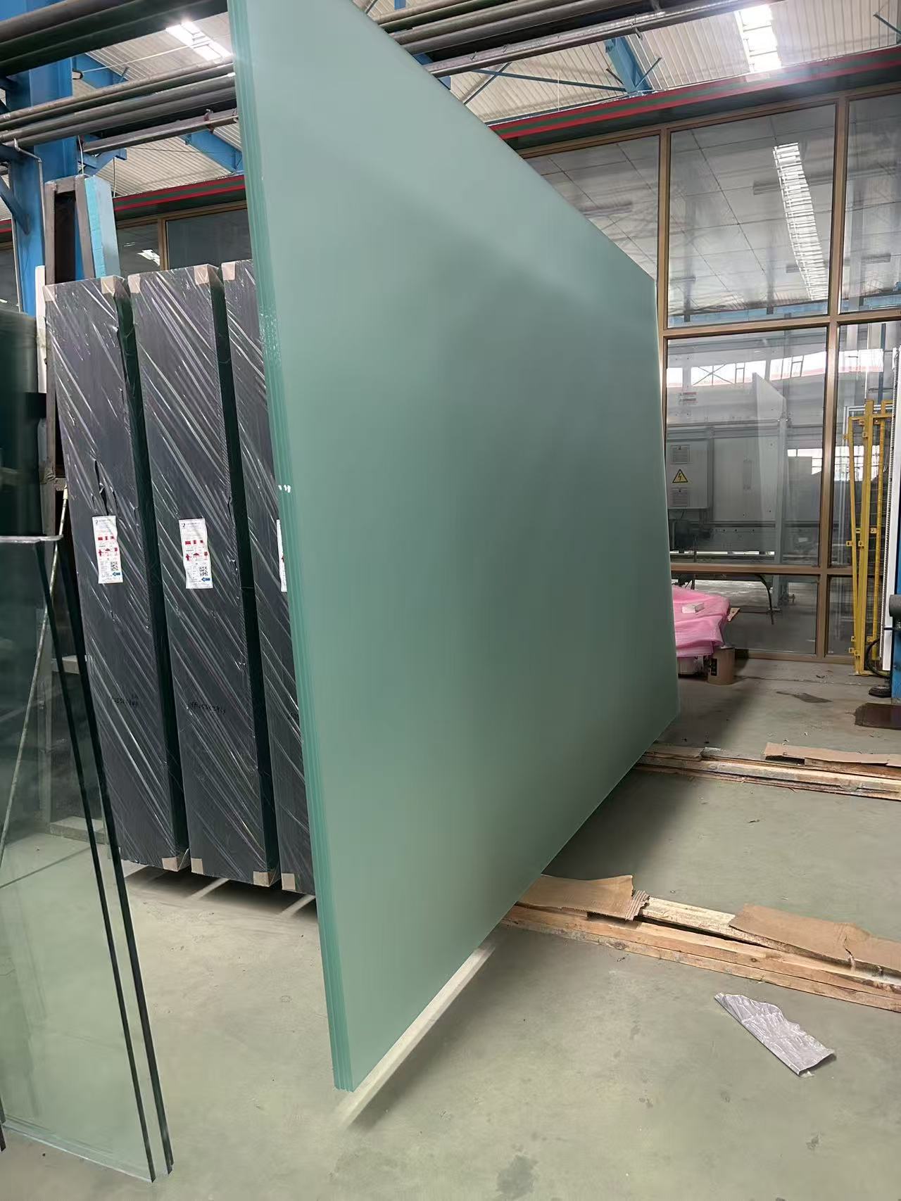 桂林市隔热玻璃建筑幕墙玻璃生产基地 - 方案